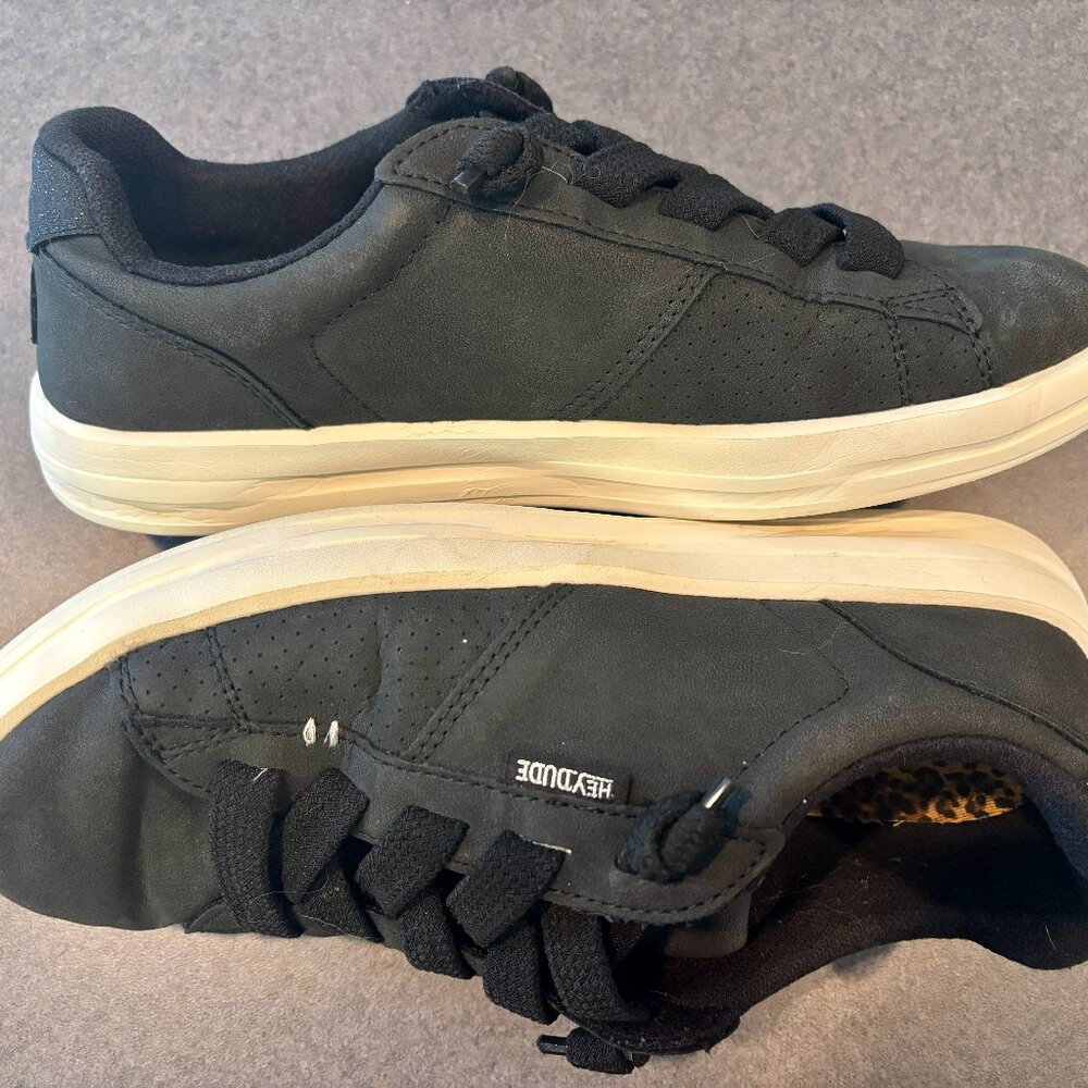 HeyDude Women's 8 Karina Duo Classic Sneakers Black Size US 9D 44123-001     SMO